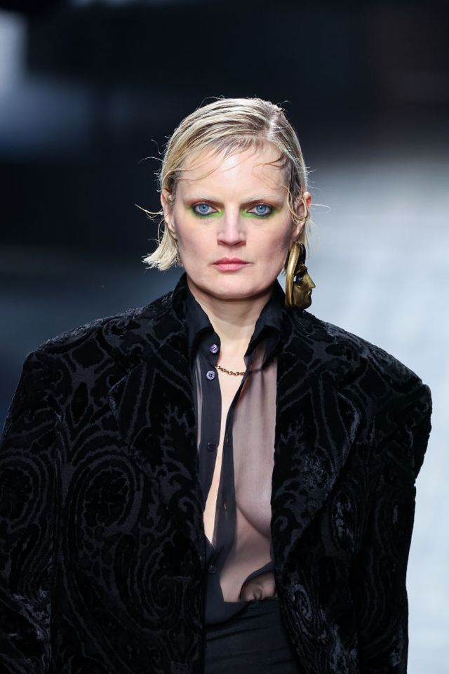 model-walks-the-runway-at-the-etro-fashion-show-during-the-news-photo-1708682932